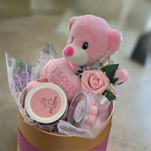 Wax melts and pink teddy presented in hat box, special mum gift