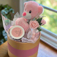 Wax melts and pink teddy presented in hat box, special mum gift