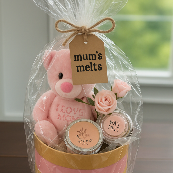 Wax melt gift set plus pink teddy presented in hat box, special mum