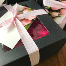 16 luxury soap roses in box - pink