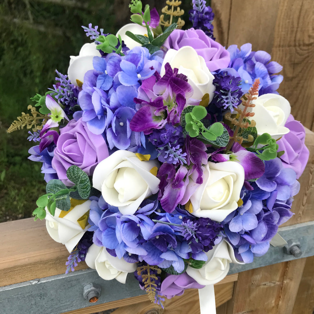 purple and lilac wedding bouquet
